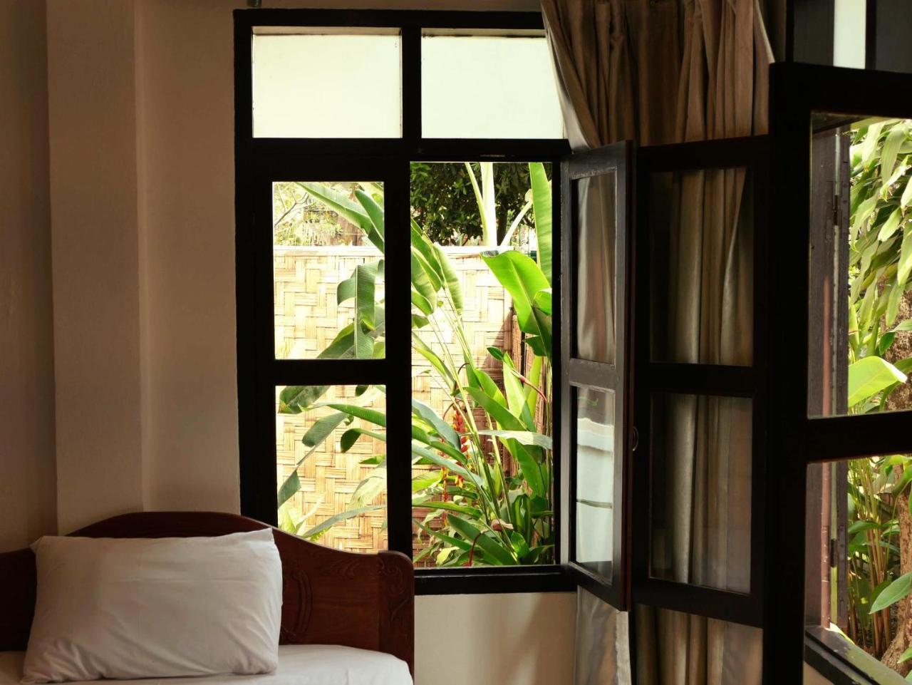 Hotel Lani'S House By The Ponds Vientiane Exteriér fotografie